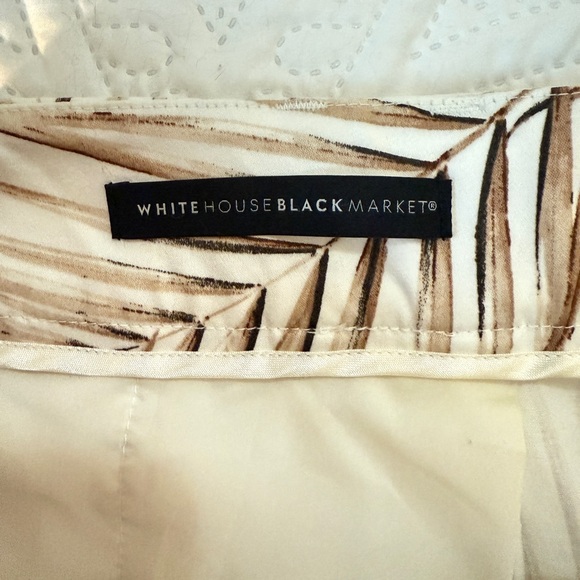 White House Black Market Tropical Print Women Shorts 5” - Picture 5 of 5